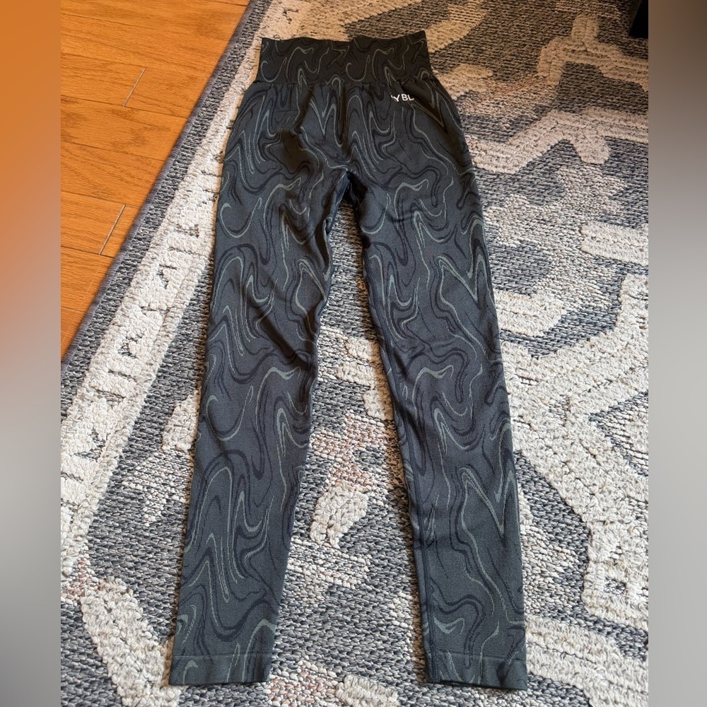 AYBL Hi Rise Compression Leggings Womens Size XS/S (see measurements)